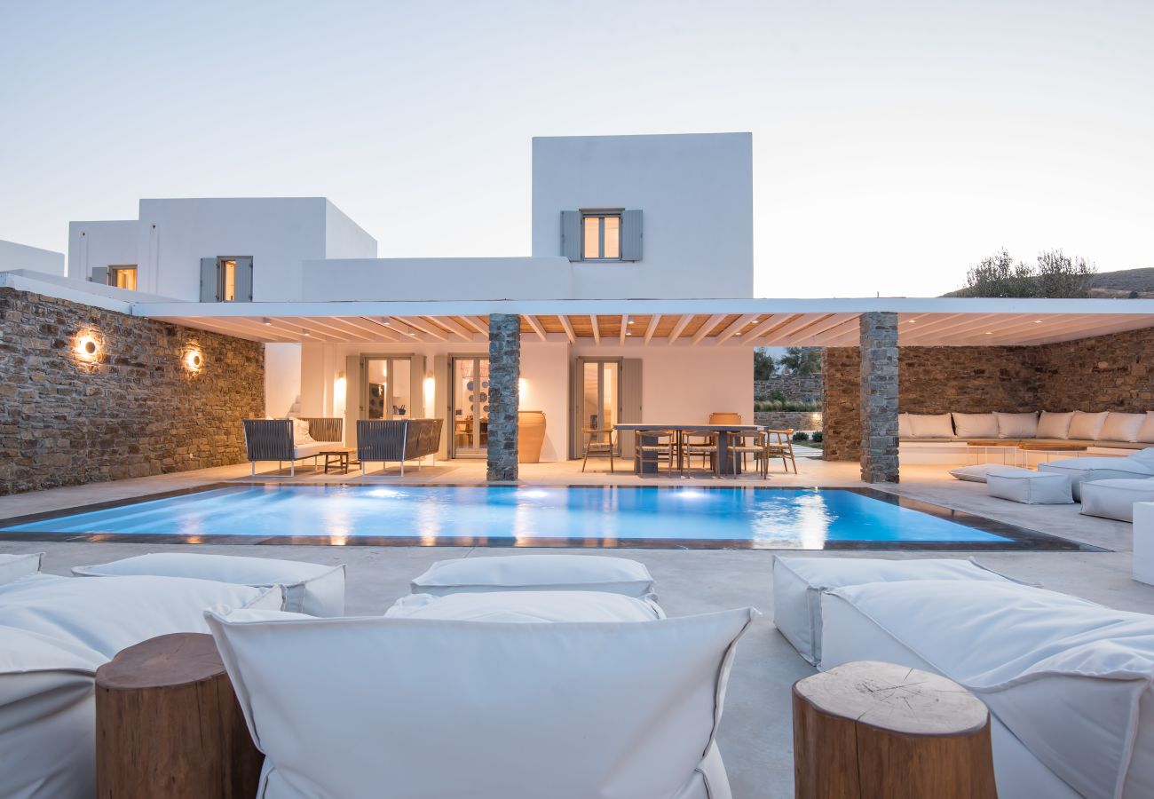 Villa in Antiparos - Dreamy 5 BDR Antiparos pool villa 