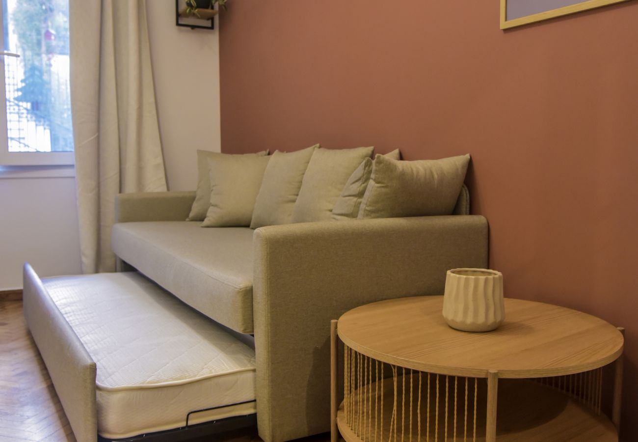Apartment in Athens - New stylish apartment near St. George Square