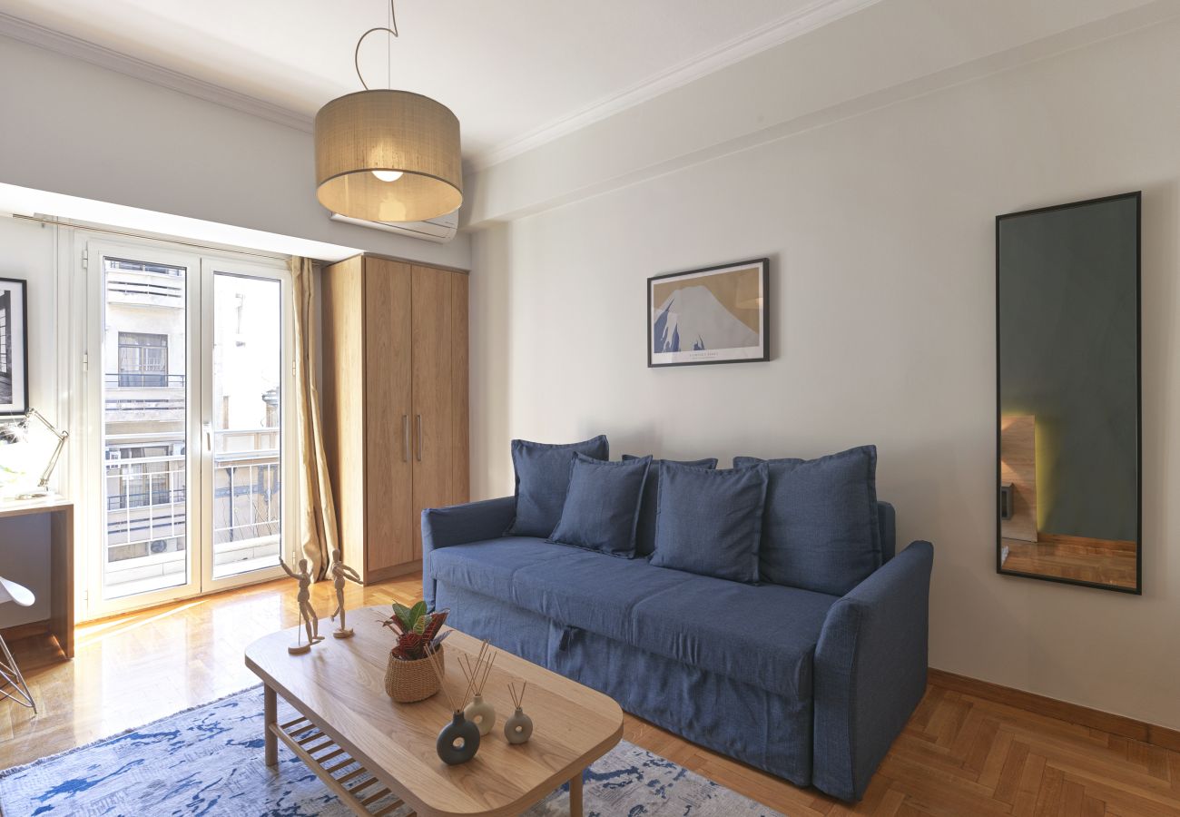 Apartment in Athens - Modern Haven near Archaeological Museum
