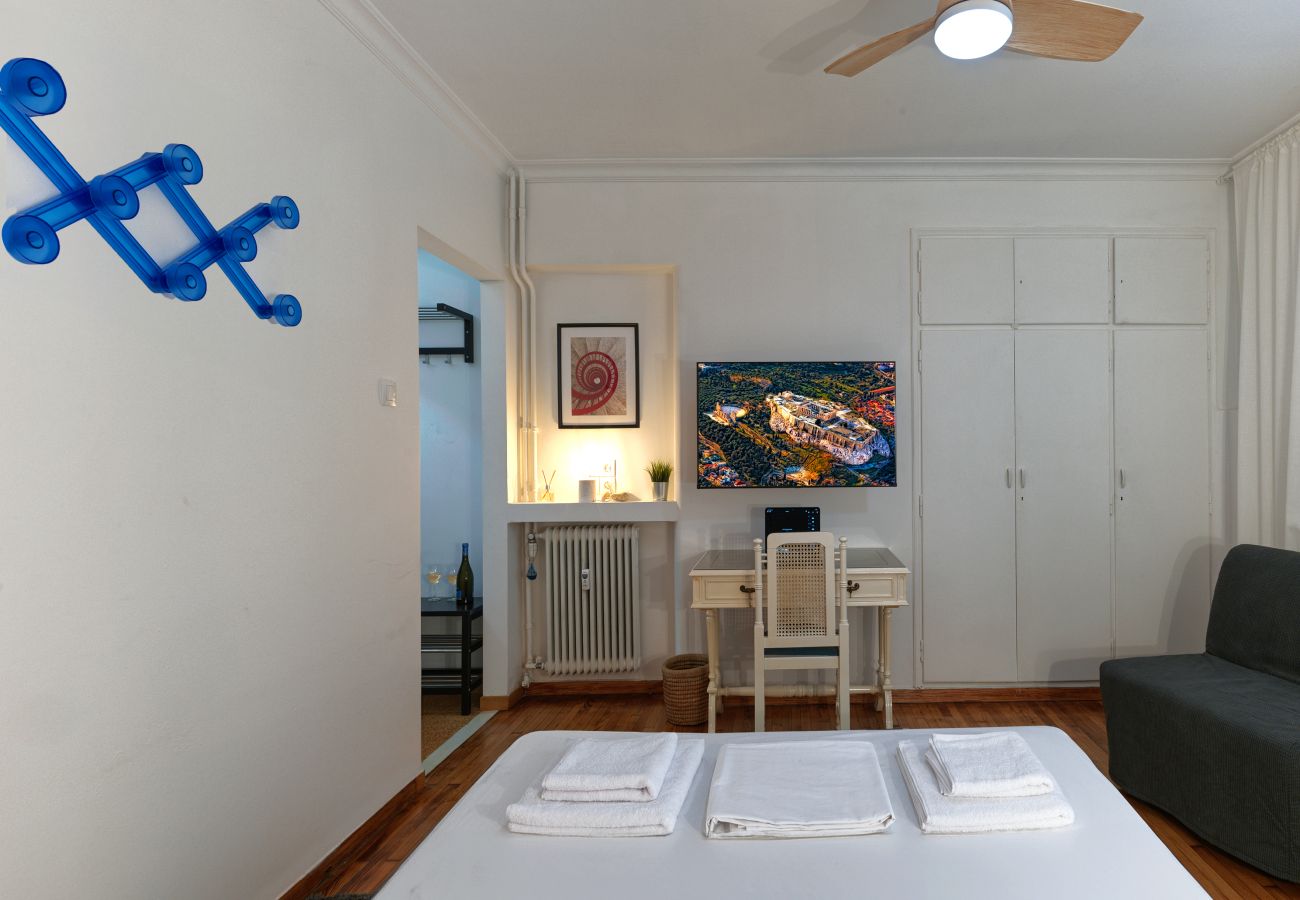 Apartment in Athens - Modern Living in Kolonaki