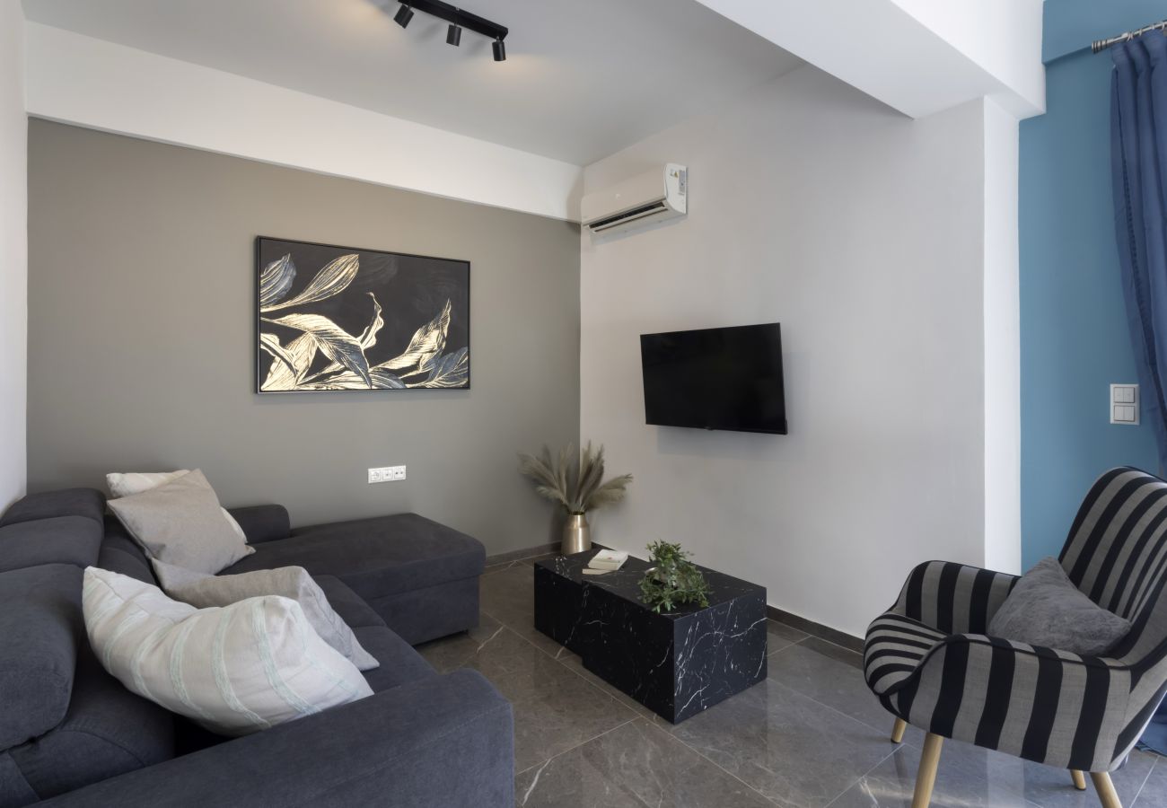 Apartment in Athens - Modern Renovated Apartment in Metaksourgio