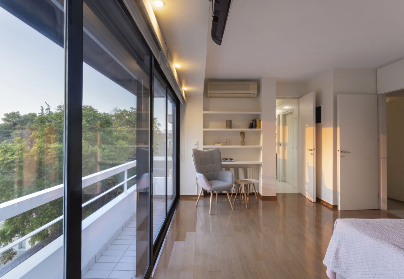 Apartment in Athens - Spacious 3bdr Apartment with Monumental View