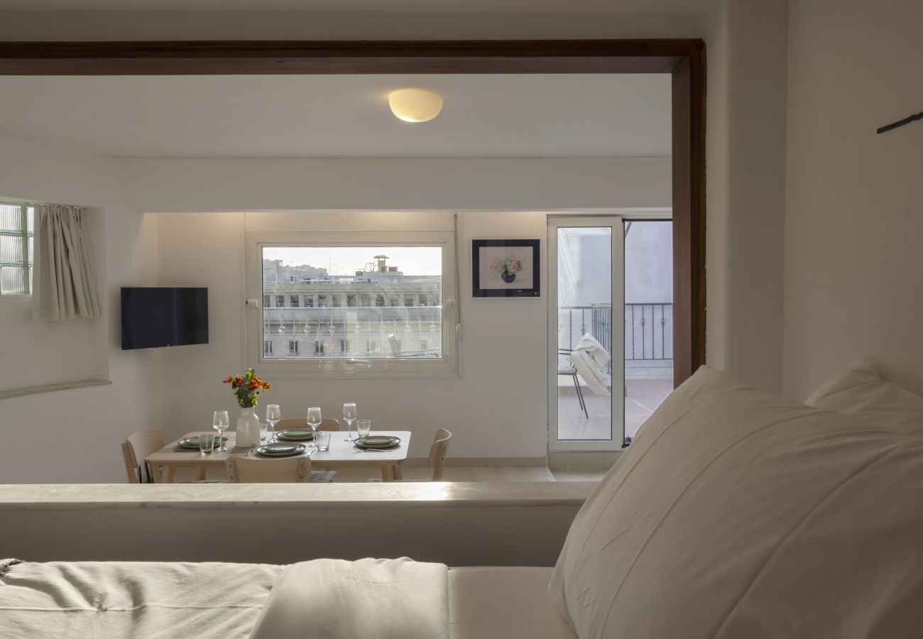 Studio in Athens - Central Athenian penthouse Acropolis view