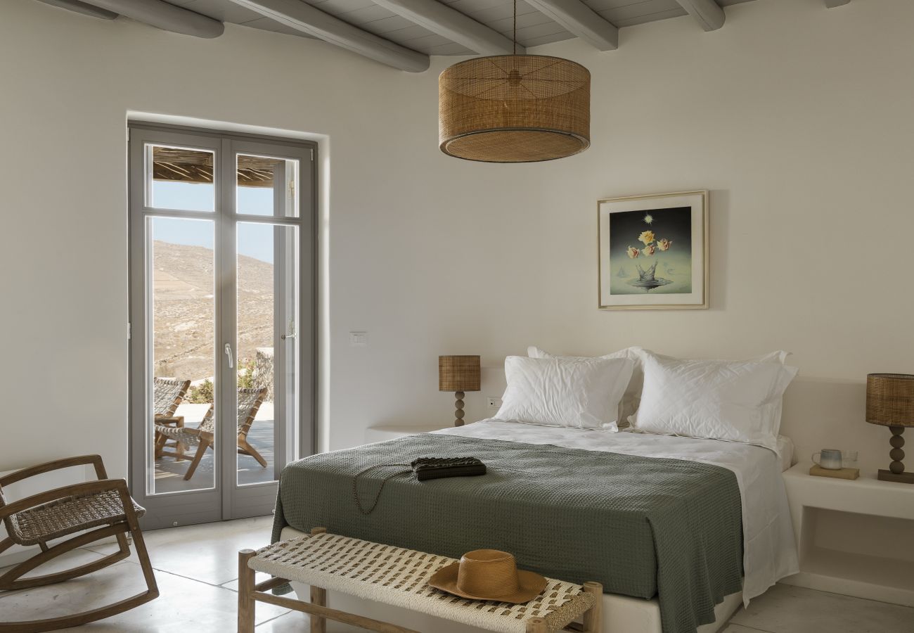 Villa in Mykonos - Luxury 5BDR Retreat in Mykonos