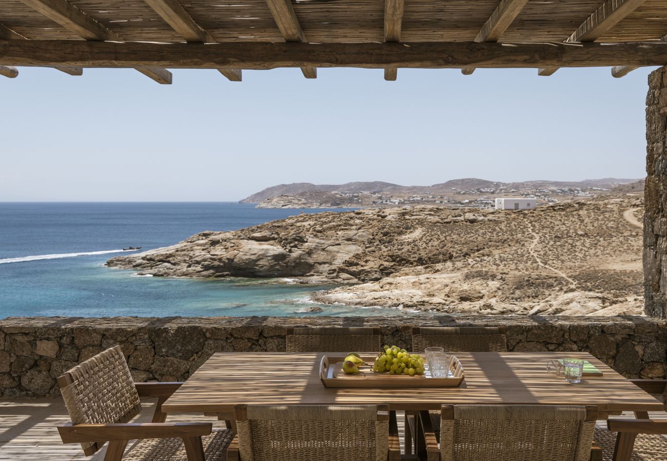 Villa in Mykonos - Luxury 5BDR Retreat in Mykonos